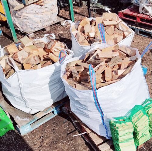 Firewood Logs Bundle (2x Hardwood Logs, 1x Hardwood Off-Cuts, 3x Kindling Nets)